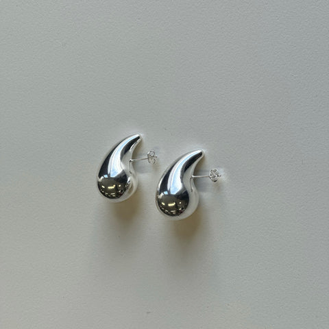 Earrings ፭